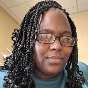 Meet your Posher, Tisha